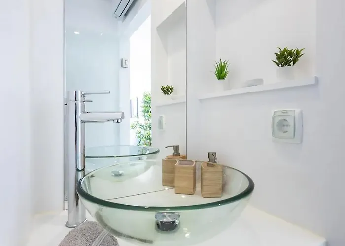 Luxury 1 Min With Sea View, Wifi, Ac, Smarttv * Praia da Rocha